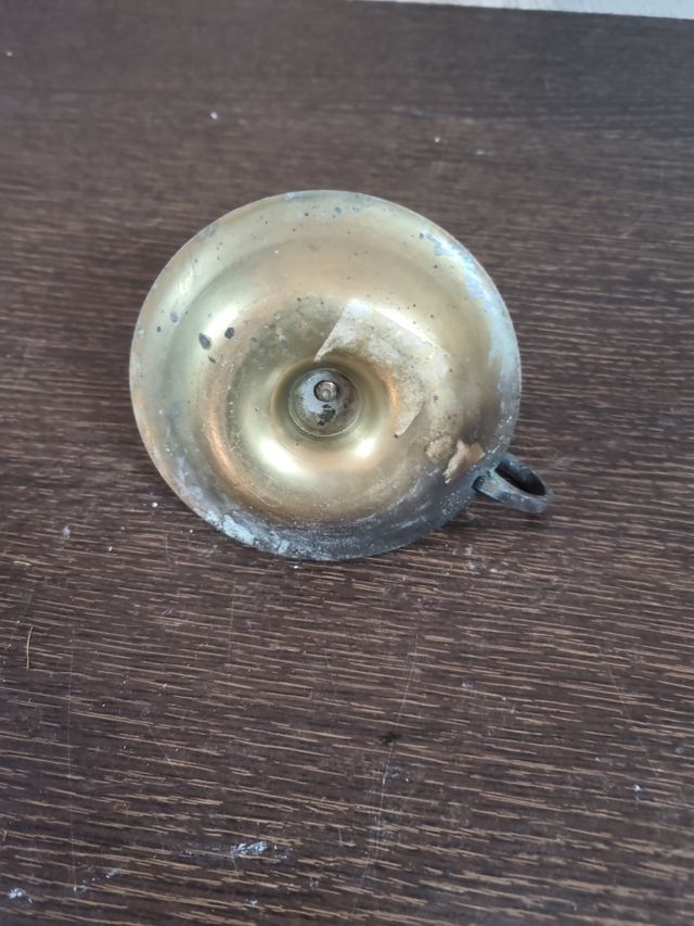 Candelero antiguo de metal