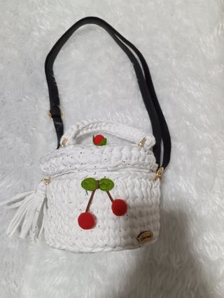 Bolso crochet cereza blanco