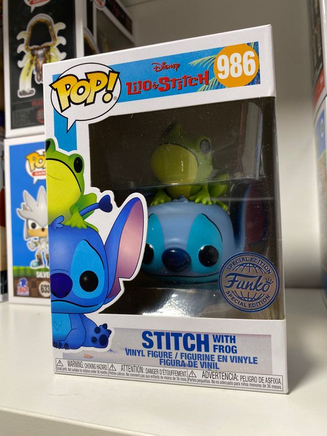 Funko POP! 986 Stitch with frog - Disney