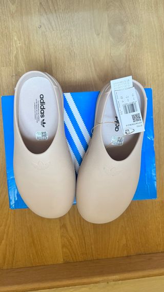 Adidas Adiform Stan Mule ,Zuecos  - SIN ESTRENAR