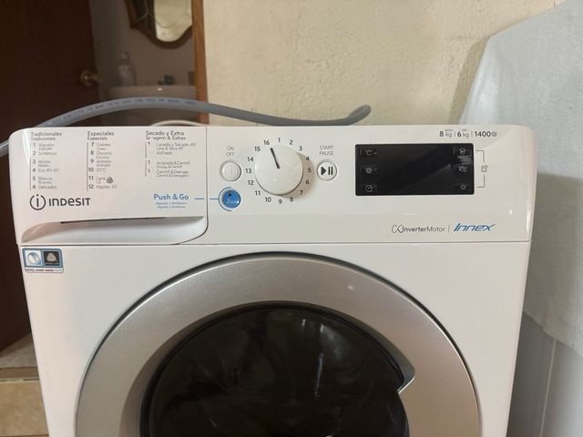 Lavadora-Secadora Indesit 8kg 1400rpm