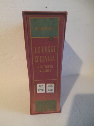 Leggi italiane 1966