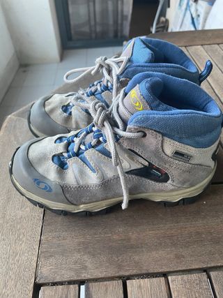 Botas montaña niño - grises y azules talla 32