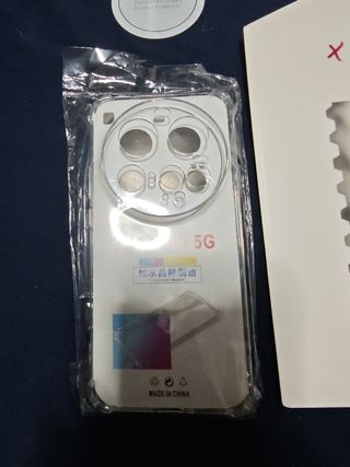 Xiaomi 15 Ultra: funda y protector