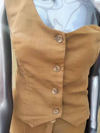 Traje marrón: pantalón & top