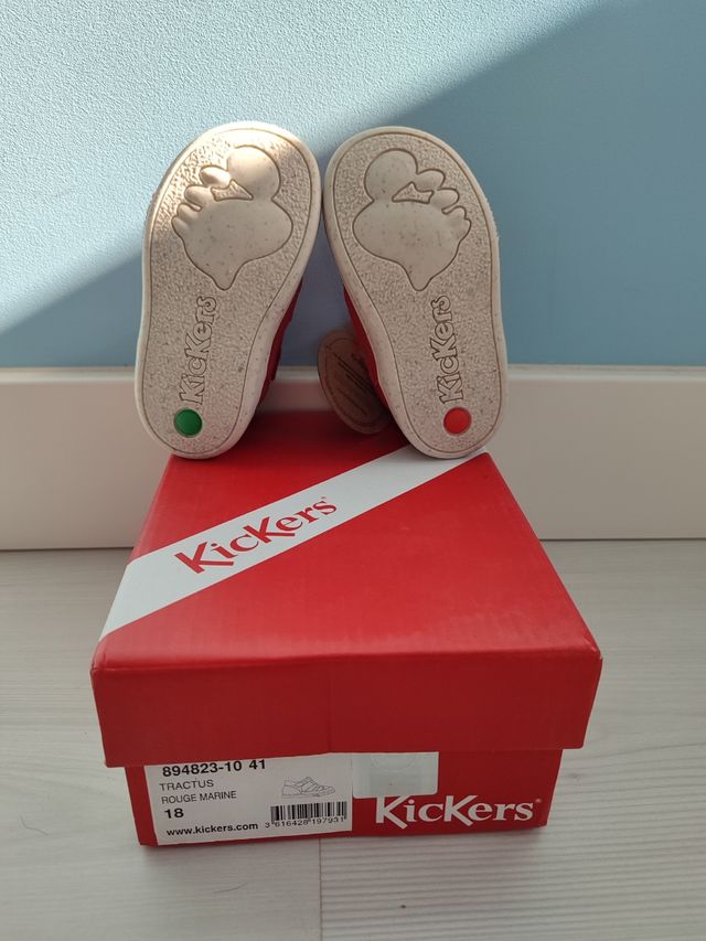 Sandalias Kickers bebé rojas
