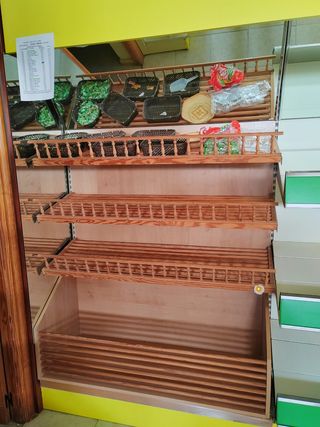 MOBILIARIO DE SUPERMERCADO EN MUY BUEN ESTADO