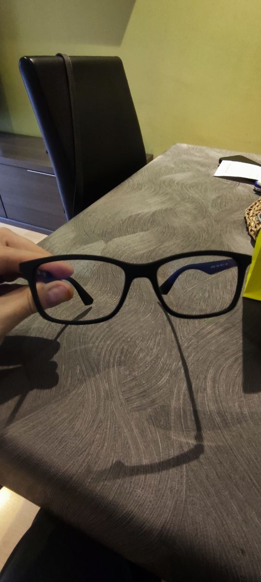 Montura Ray-Ban RB7047. Cristales luz azul.