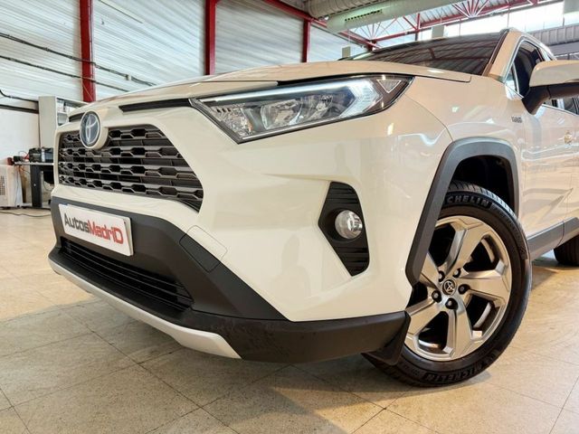 Toyota Rav4 2.5l 220H Advance