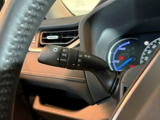 Toyota Rav4 2.5l 220H Advance