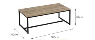 Mesa centro roble - Moderna con patas negras.