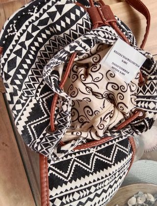 Mochila.
