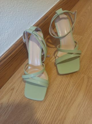 Sandalias tacón verde menta