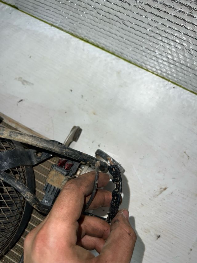 Radiador y electro LTZ