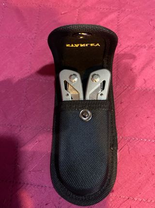 Multiherramienta Stanley 2CR