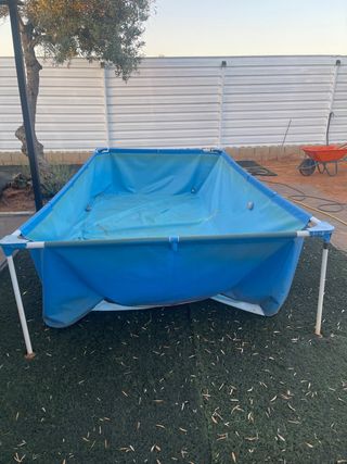 Piscina desmontable azul + accesorios