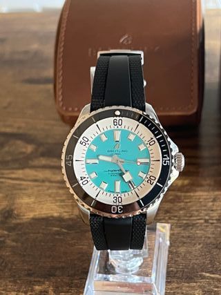 Breitling Superocean 44mm Turquesa