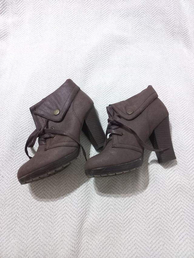 Botines Marrón