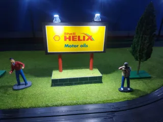 Diorama Scalextric: Dunlop & Texaco