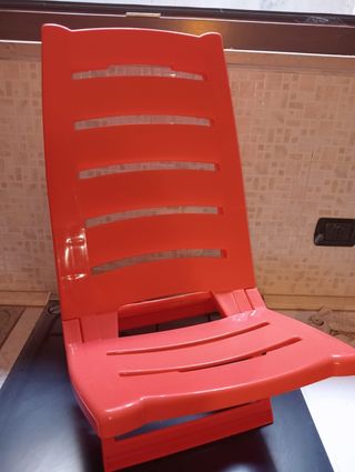 Spiaggina pieghevole plastica arancione