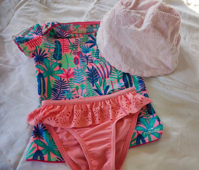 Bañador niña Nabaiji - Talla 6-9 meses