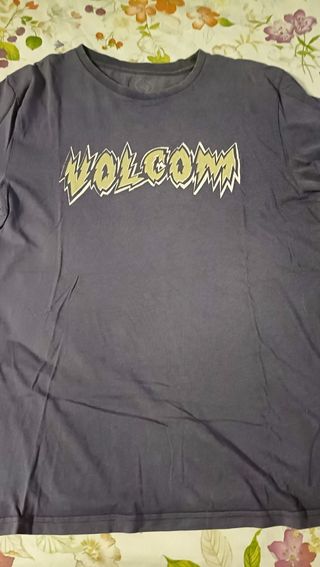 5 Camisetas Nike - Gris y Negra,todas 8€