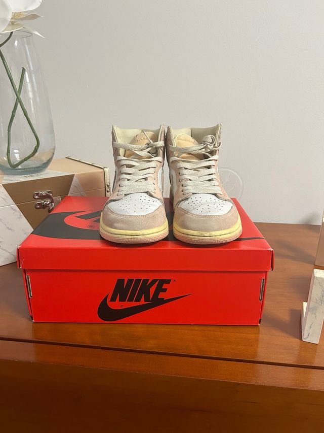 Nike Air Jordan 1 - Tamanho 38