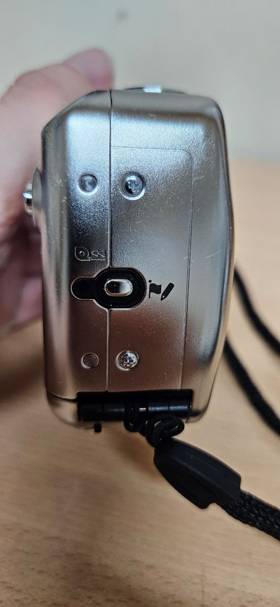 Minolta Vectis 300 - Fotocamera compatta argento