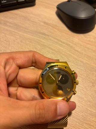 Swatch Reloj dorado