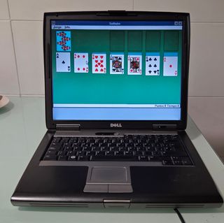 Portátil Dell Windows 3.0 - Intel Celeron