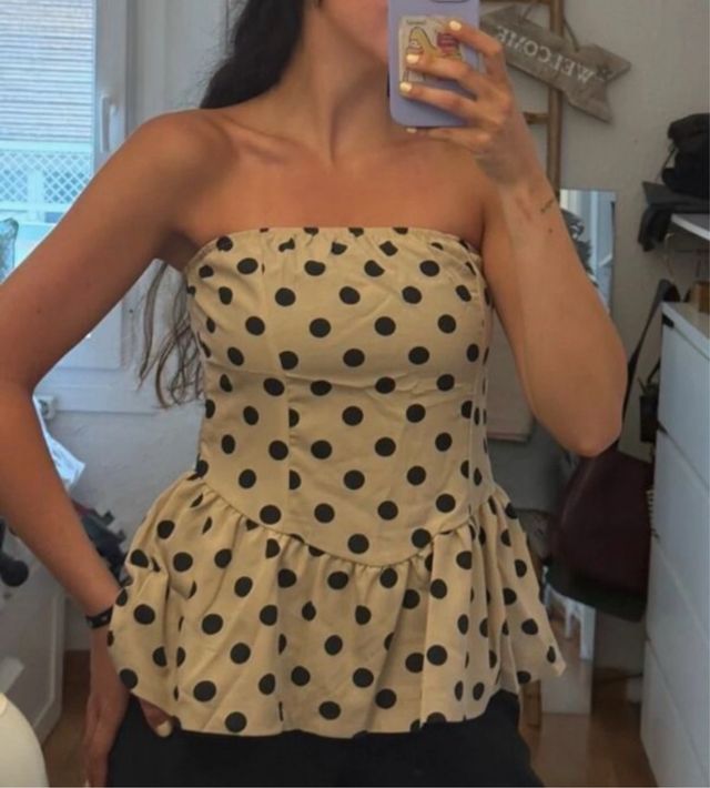 Top Shein sin usar - lunares beige/negro