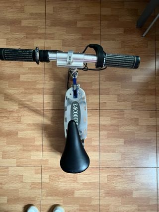 Patinete eléctrico infantil