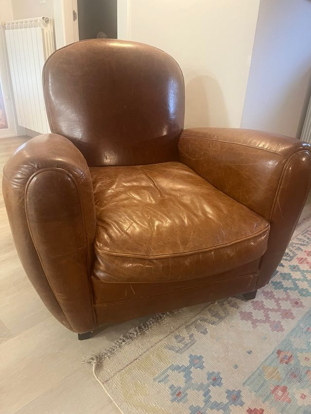 Butaca Chester marrón de cuero