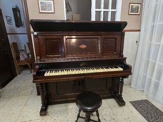 Piano antiguo Tonk (New York) 1910