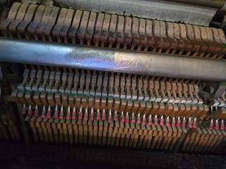 Piano antiguo Tonk (New York) 1910