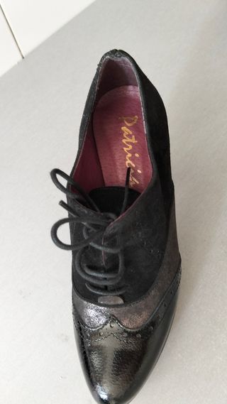 Zapatos Patricia Miller charol negro/marley, T 37.