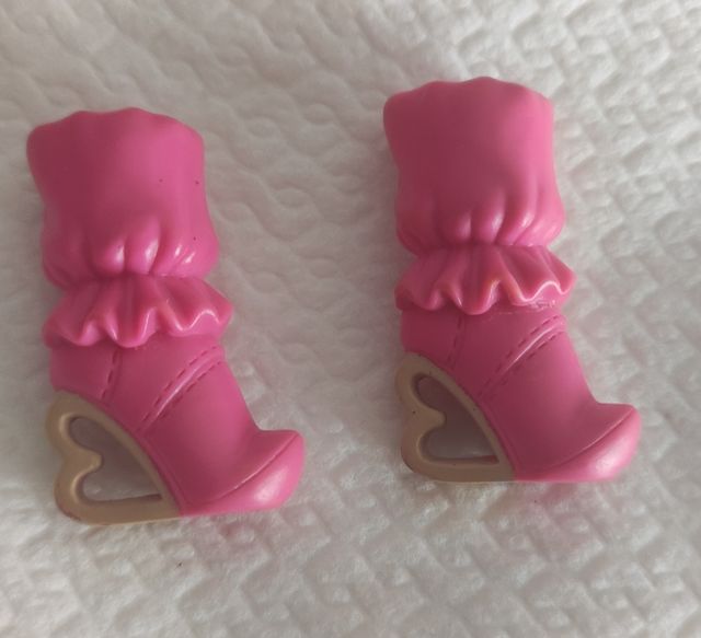 Scarpe Barbie con tacco a forma di cuore