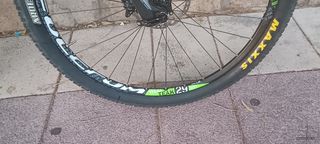 Bicicleta Berria Bravo carbono