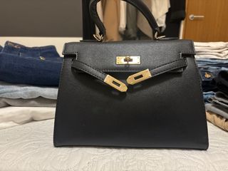 Borsa nera stile Hermès