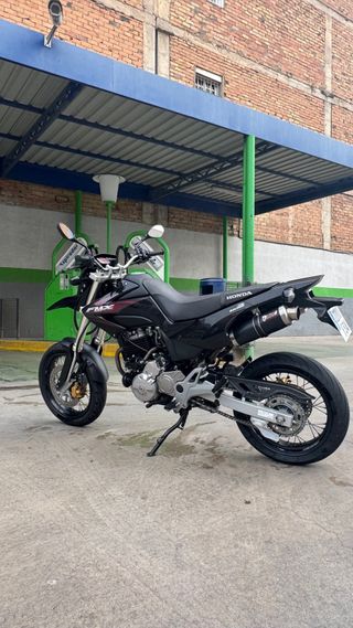 Honda FMX 650 (20.200km) - Moto