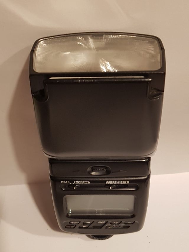 Custodia subacquea Fotoleone SG + flash nikon sb25