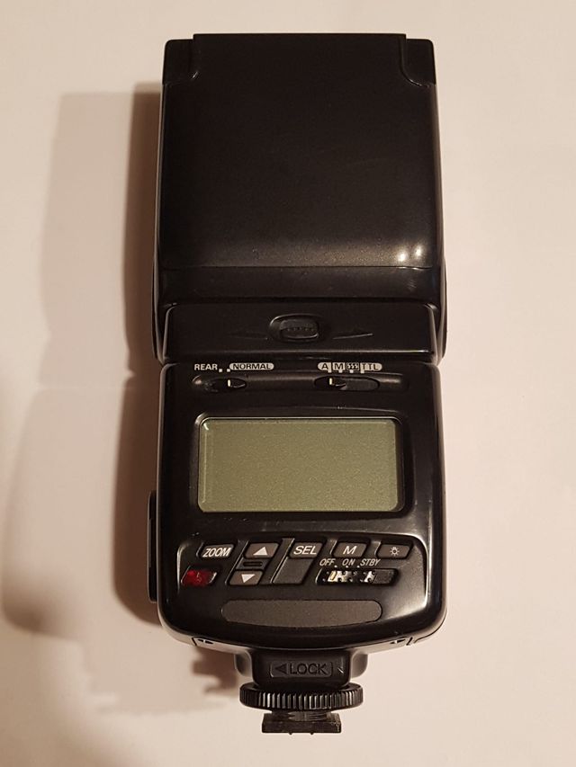 Custodia subacquea Fotoleone SG + flash nikon sb25