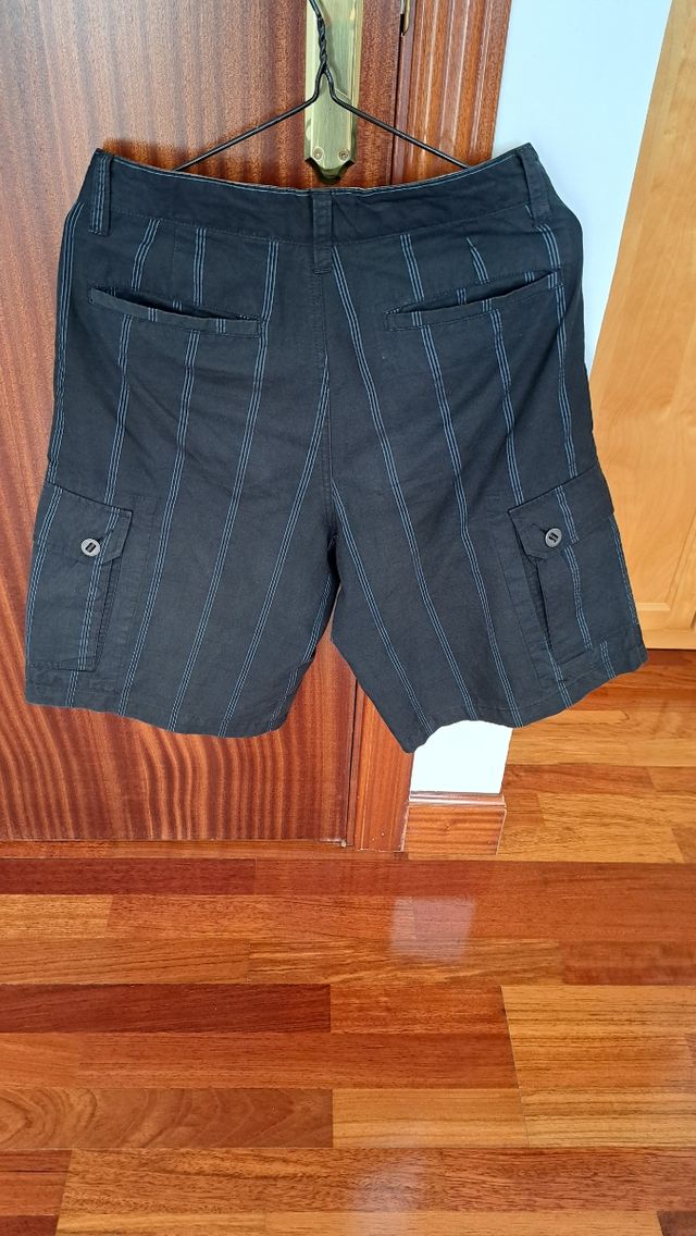 Pantalón corto Oakley talla 32