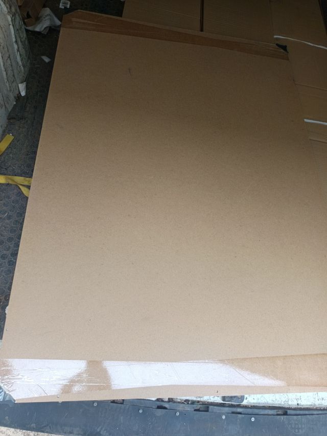 Canapés completos de madera blanco