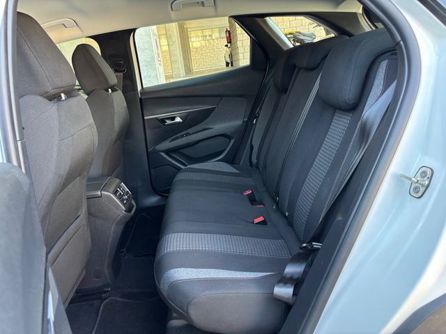 Peugeot 3008 Active 2021