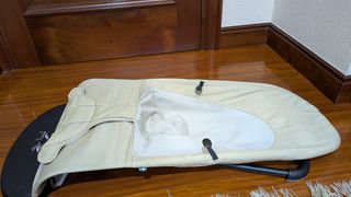 Hamaca Babybjörn Balance Soft más juguete