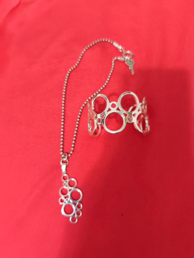 Collar y pulsera plata