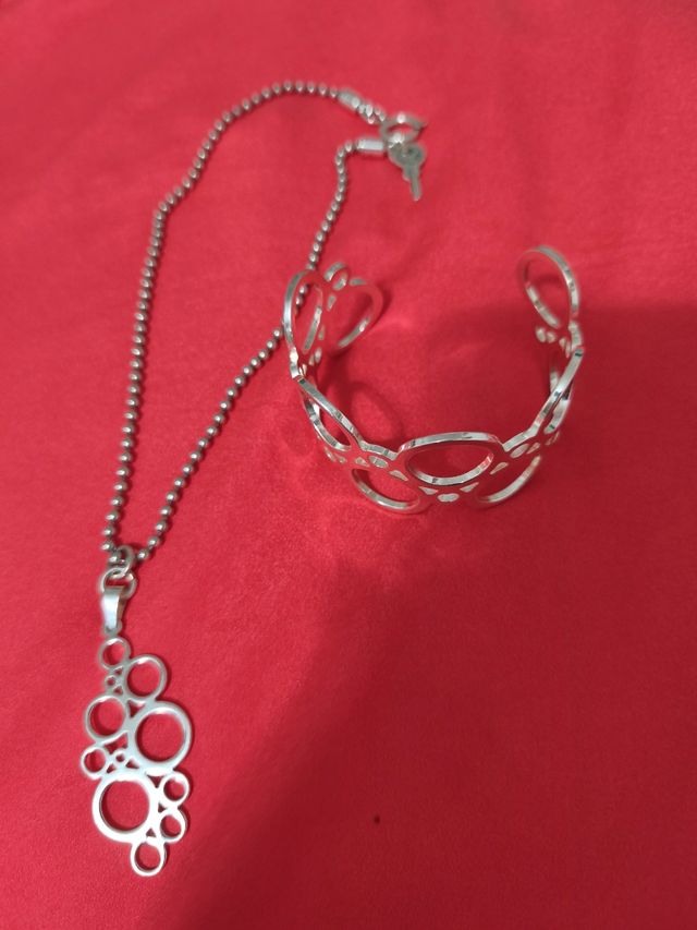 Collar y pulsera plata