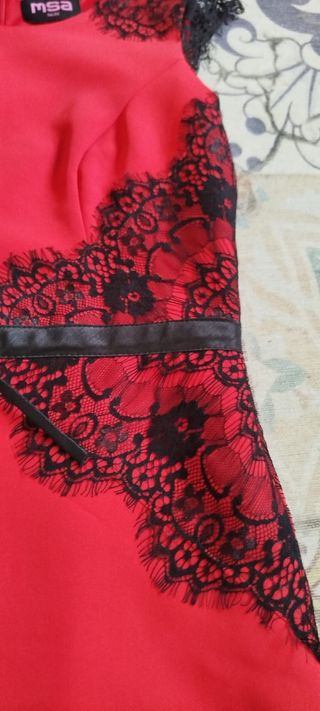 Vestido rojo encaje MSA