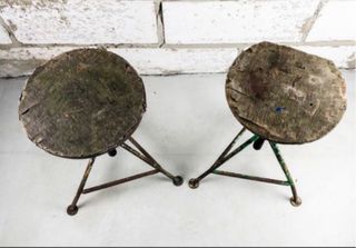 2 Taburetes antiguos industriales 1920
